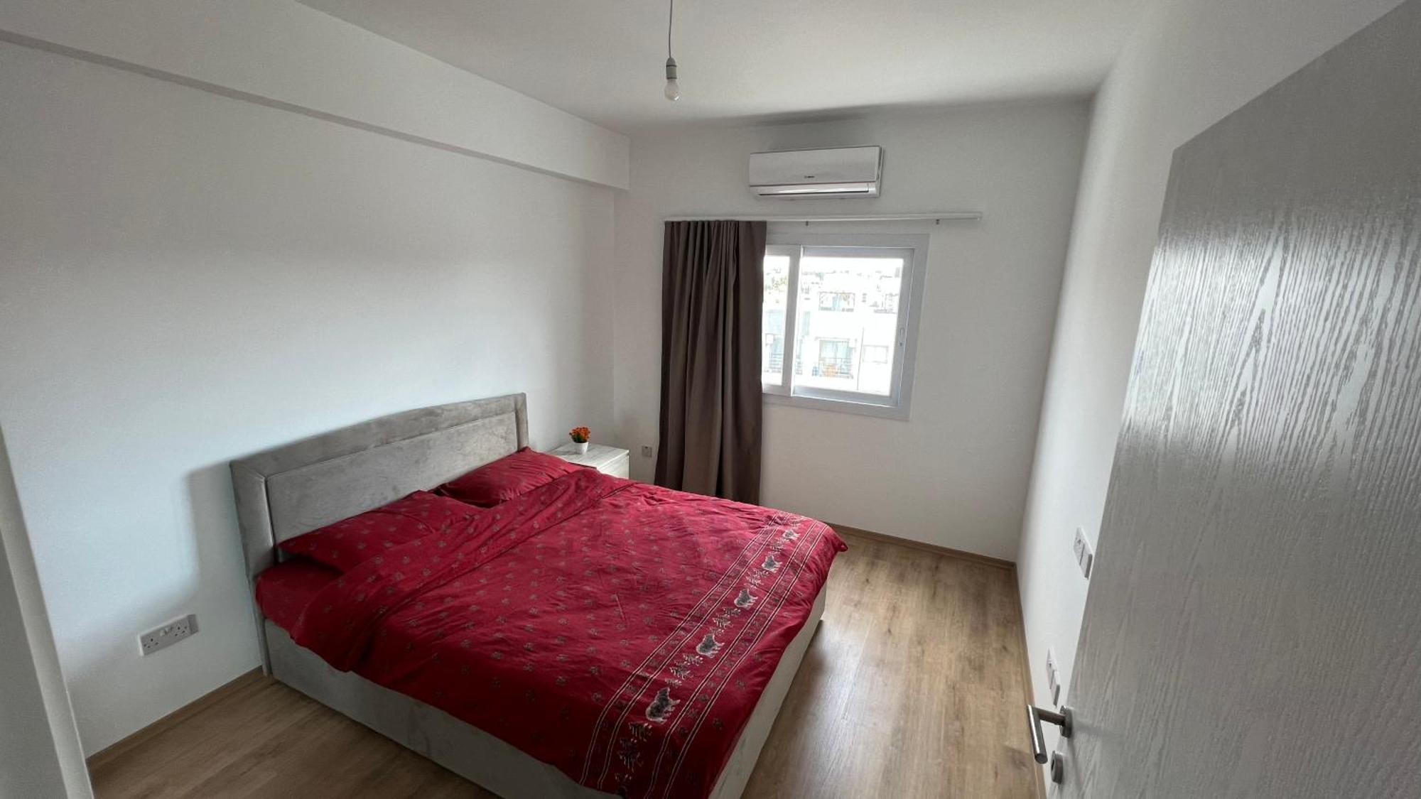 Tetris Apartment Spacious Comfortable نيقوسيا الغرفة الصورة