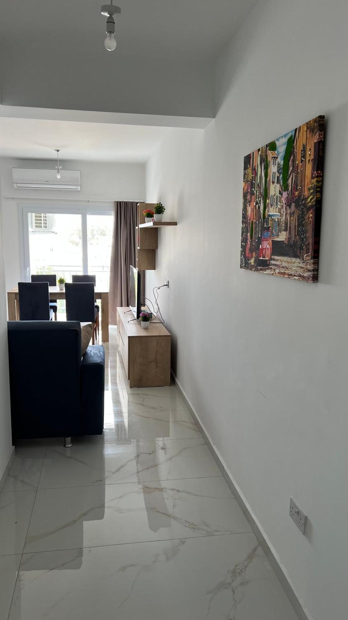 Tetris Apartment Spacious Comfortable نيقوسيا الغرفة الصورة