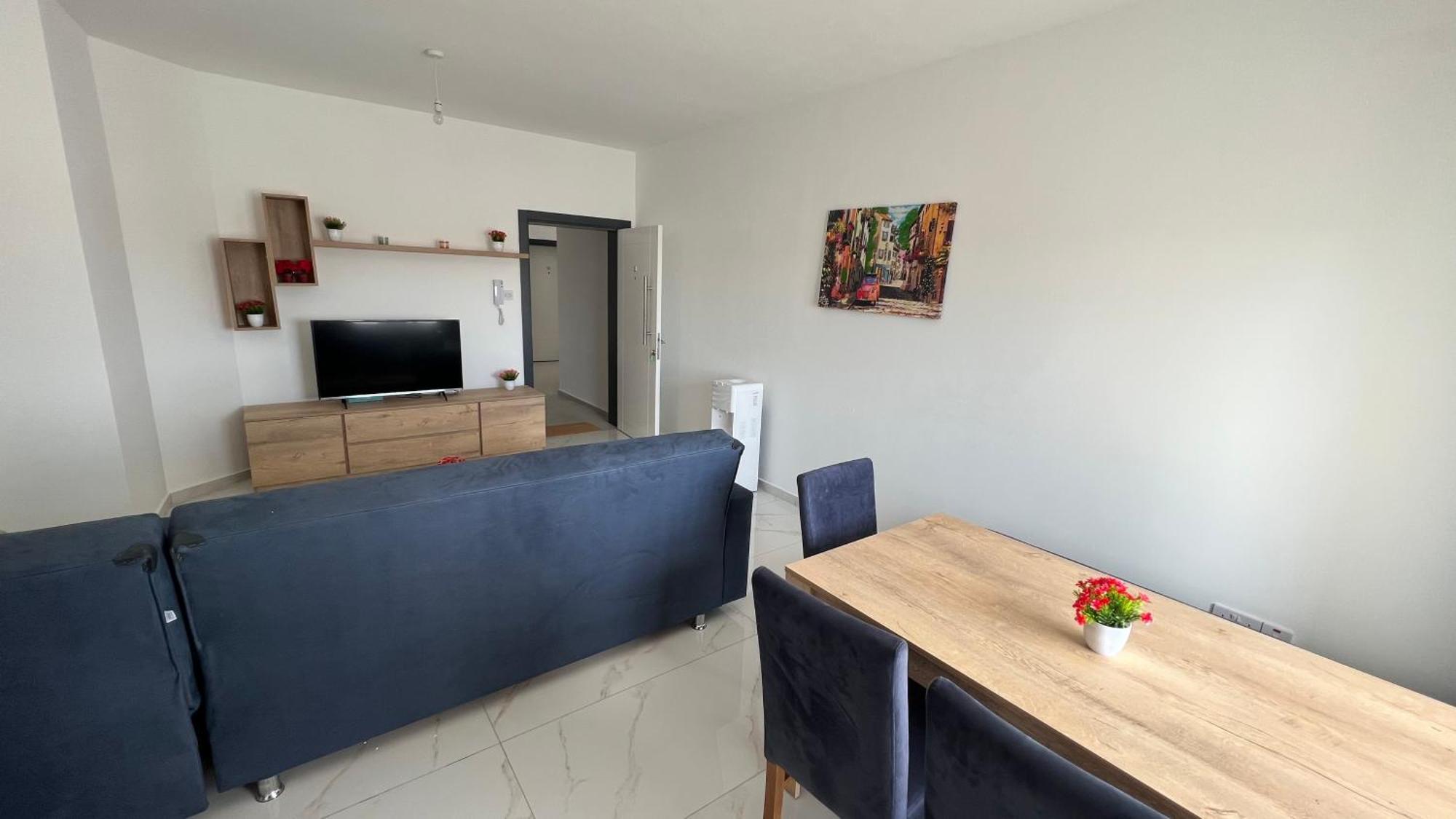 Tetris Apartment Spacious Comfortable نيقوسيا الغرفة الصورة