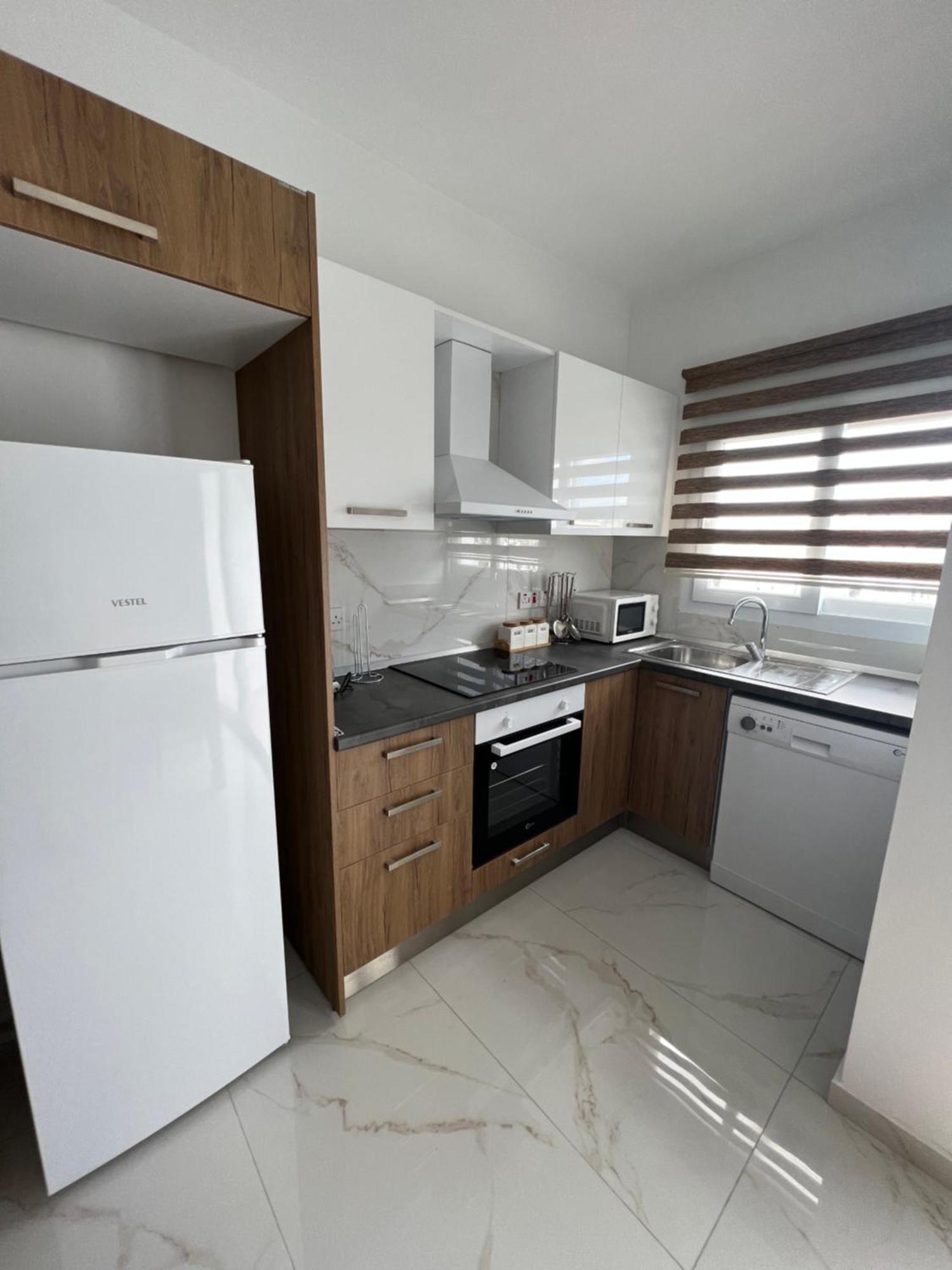 Tetris Apartment Spacious Comfortable نيقوسيا الغرفة الصورة