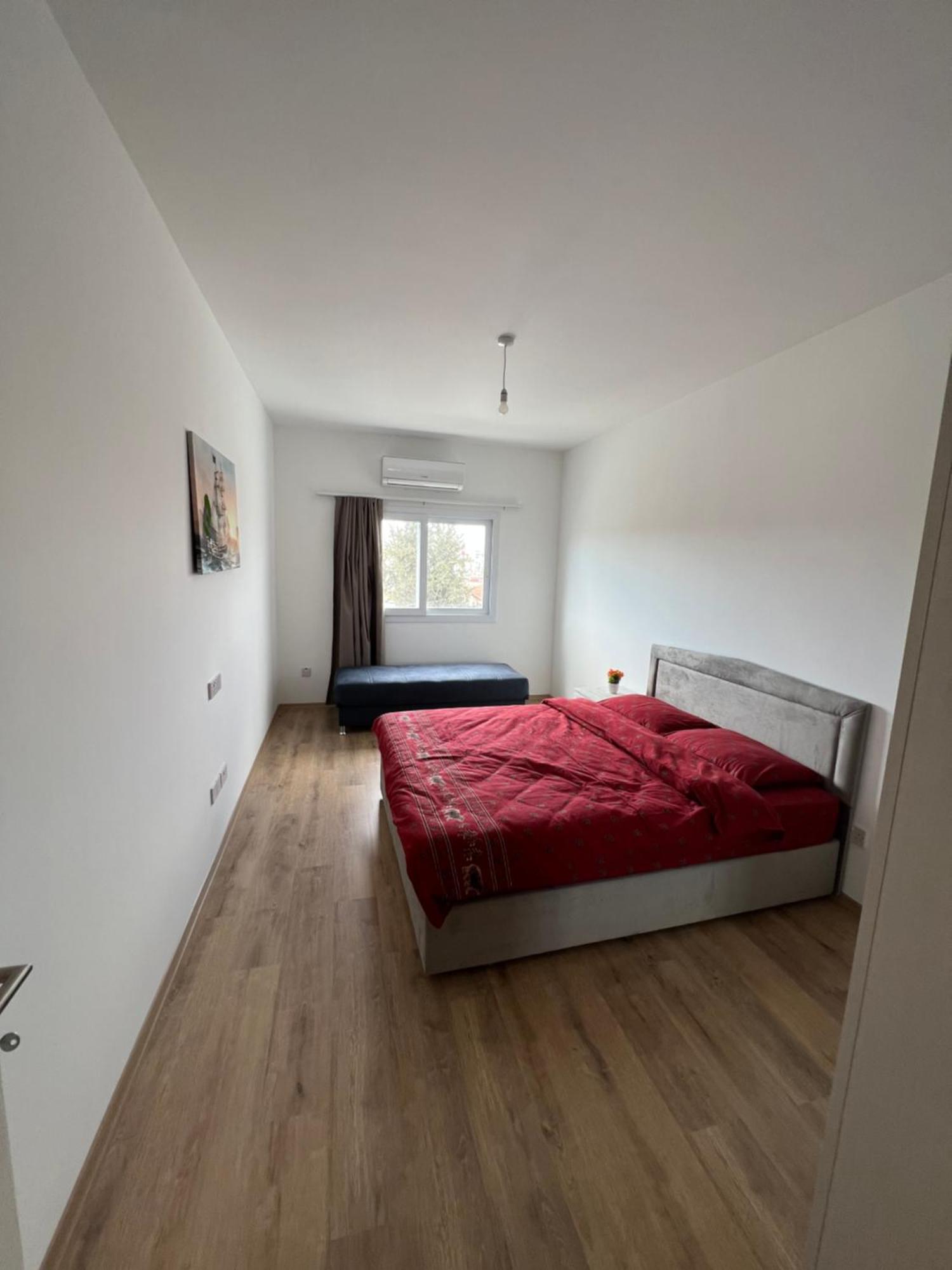 Tetris Apartment Spacious Comfortable نيقوسيا الغرفة الصورة