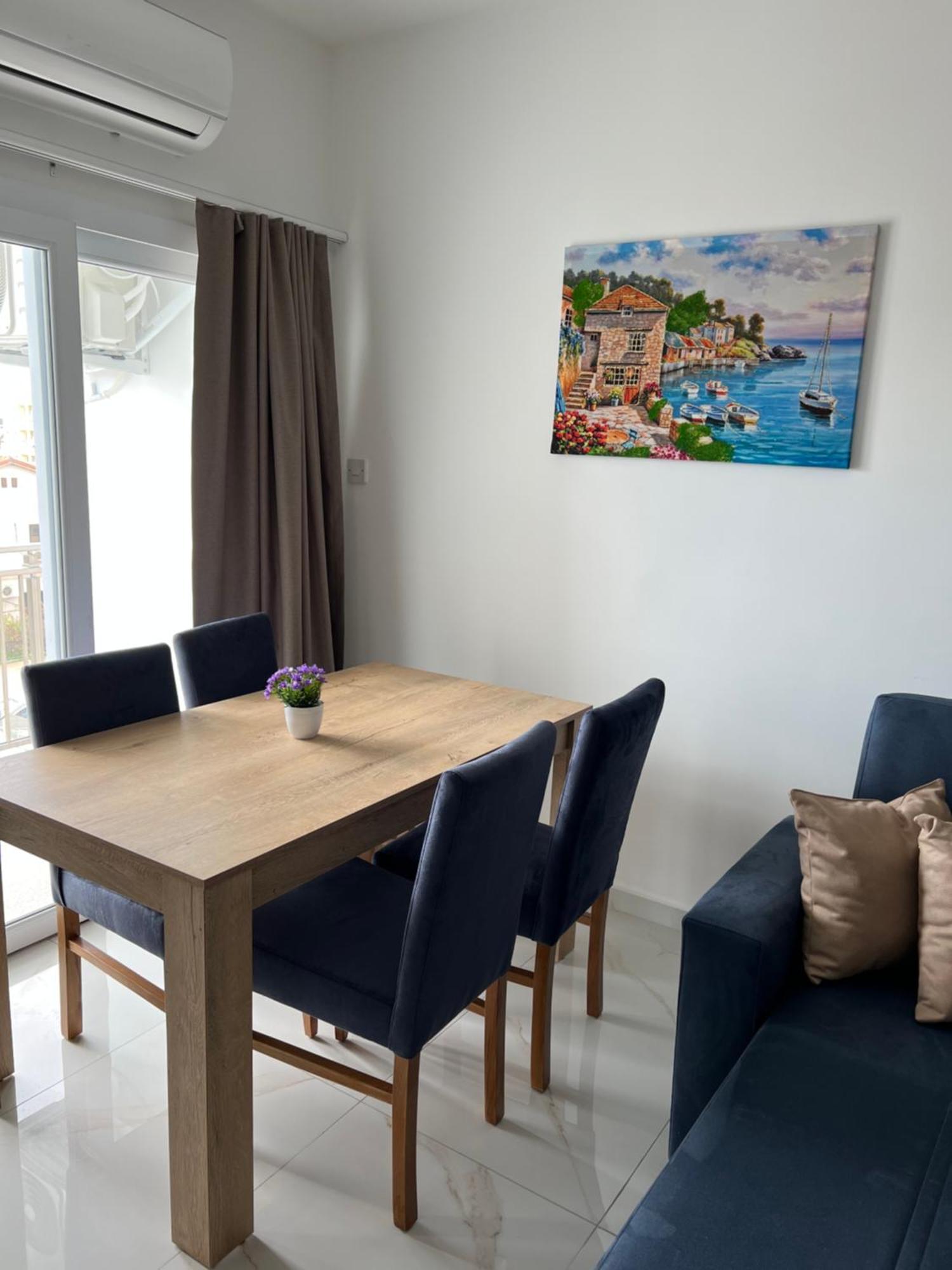Tetris Apartment Spacious Comfortable نيقوسيا الغرفة الصورة