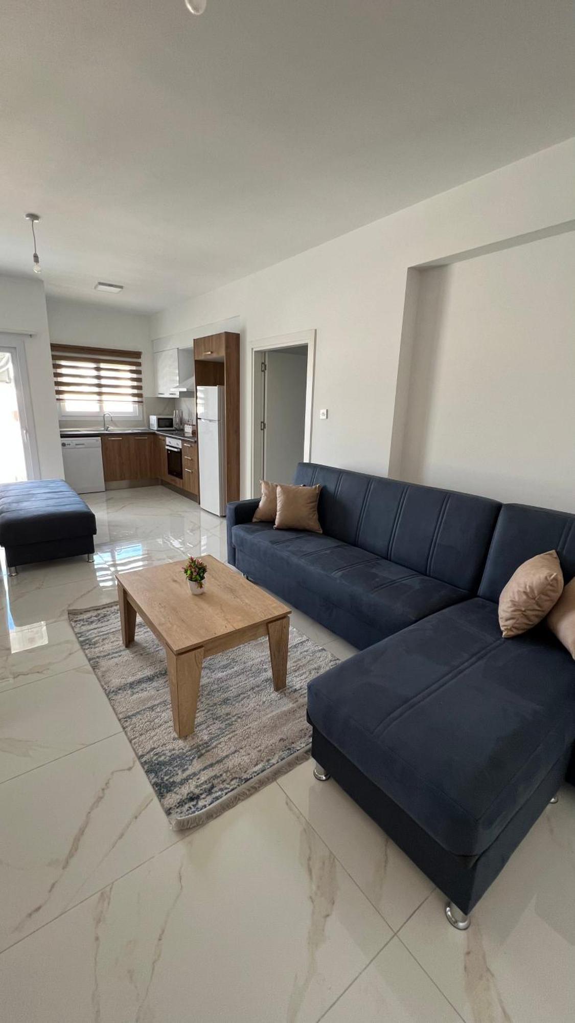 Tetris Apartment Spacious Comfortable نيقوسيا الغرفة الصورة