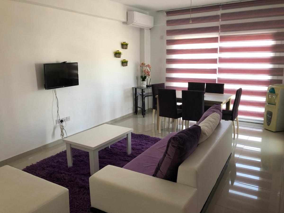 Tetris Apartment Spacious Comfortable نيقوسيا المظهر الخارجي الصورة