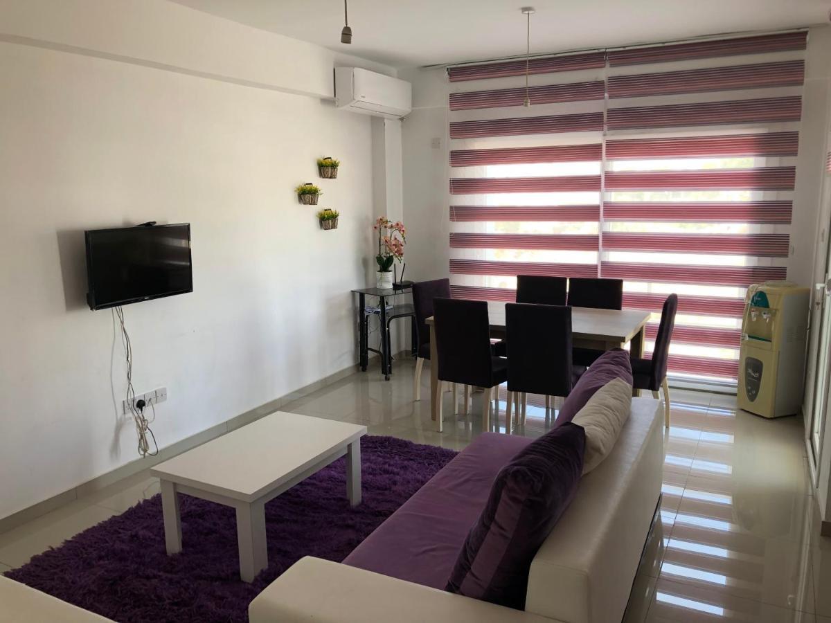 Tetris Apartment Spacious Comfortable نيقوسيا المظهر الخارجي الصورة